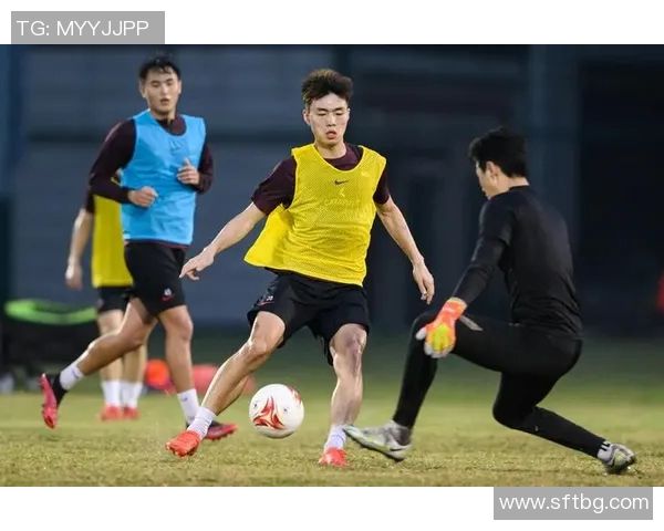 广州足球队速度之争引发热议球迷观点各异引人关注